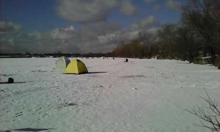 Первый лёд в феврале Первый лёд в феврале
