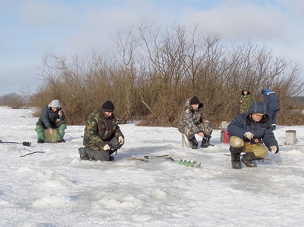 С мормышкой по разливу С мормышкой по разливу