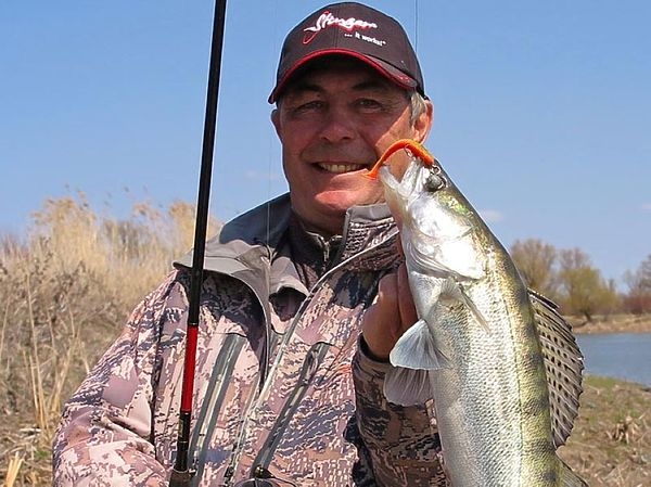 Про судаков, ветер и Остров Невезения