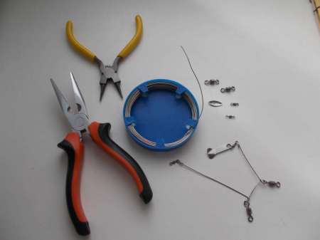 Спиннербейт для ловли по дну на сильном течении