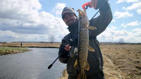 Весенняя щука на джиг 2020 Весенняя щука на джиг 2020