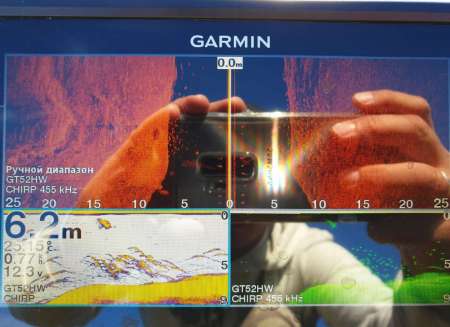 За окунем с лодки на джиг