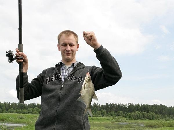 Симбиоз хищника и леща Симбиоз хищника и леща